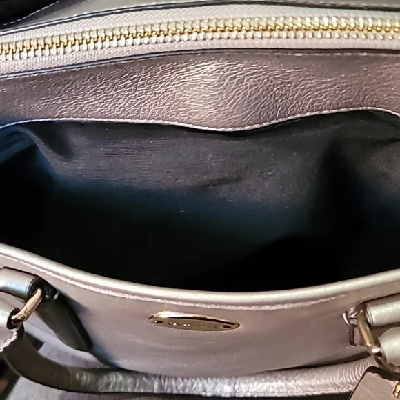 Coach Bag - Picture 7 of 11